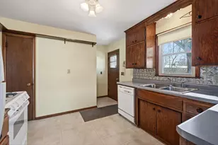 4413 Drew Ave N, Robbinsdale, MN 55422 - Photo 10