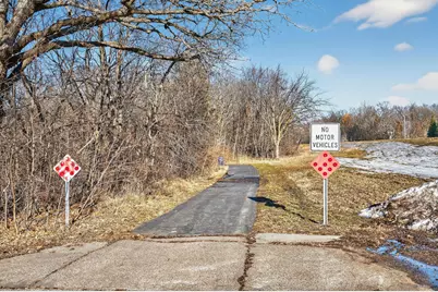 17190 Sunray Circle SW, Prior Lake, MN 55372 - Photo 4