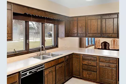 2009 E 86 1/2 Street, Bloomington, MN 55425 - Photo 20