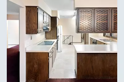 2009 E 86 1/2 Street, Bloomington, MN 55425 - Photo 18