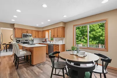 9220 Hillside Trail S, Cottage Grove, MN 55016 - Photo 2