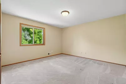9220 Hillside Trail S, Cottage Grove, MN 55016 - Photo 12
