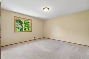 9220 Hillside Trail S, Cottage Grove, MN 55016 - Photo 12