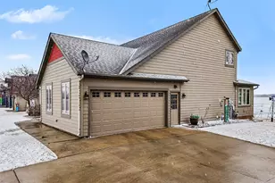 111 W 240th St, Jordan, MN 55352 - Photo 34