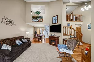 111 W 240th St, Jordan, MN 55352 - Photo 6