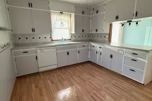 201 N Front St, Okabena, MN 56161 - Photo 2