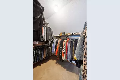 17155 Sandy Lane, Minnetonka, MN 55345 - Photo 20