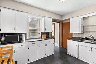 1075 Farrington St, Saint Paul, MN 55117 - Photo 18