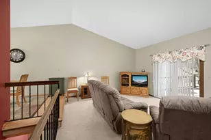 9482 Niagara Ln N, Maple Grove, MN 55369 - Photo 4