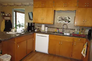 403 W Amber Lake Dr, Fairmont, MN 56031 - Photo 6