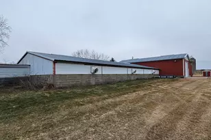 8492 Glory Rd, Yucatan Twp, MN 55943 - Photo 12