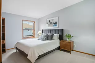 5338 Highpointe Terrace, Bloomington, MN 55437 - Photo 12