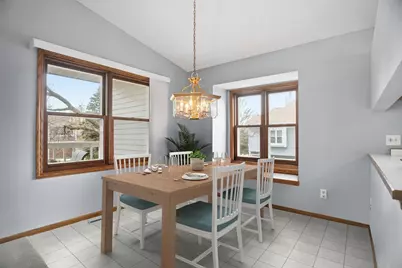 5338 Highpointe Terrace, Bloomington, MN 55437 - Photo 8