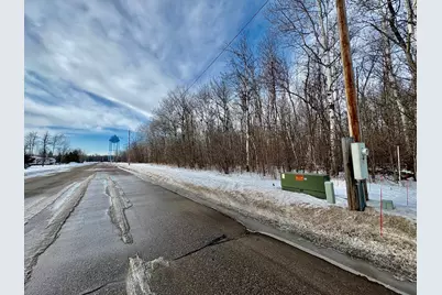 1Tbd Minnesota Ave NE, Warroad, MN 56763 - Photo 1