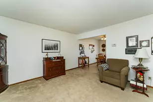 507 Meadow Lark Ln, Dodge Center, MN 55927 - Photo 6