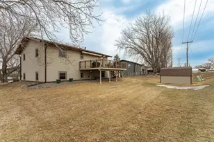 507 Meadow Lark Ln, Dodge Center, MN 55927 - Photo 2
