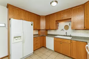 507 Meadow Lark Ln, Dodge Center, MN 55927 - Photo 10