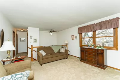 507 Meadow Lark Lane, Dodge Center, MN 55927 - Photo 4