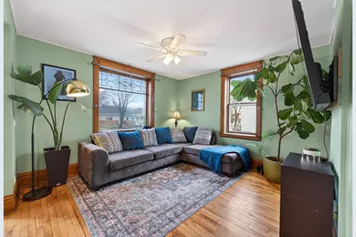 925 Western Avenue N, Saint Paul, MN 55117 - Photo 4