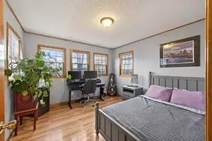 925 Western Ave N, Saint Paul, MN 55117 - Photo 12