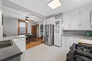 925 Western Ave N, Saint Paul, MN 55117 - Photo 10