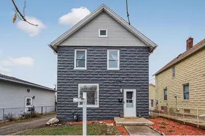 925 Western Avenue N, Saint Paul, MN 55117 - Photo 1