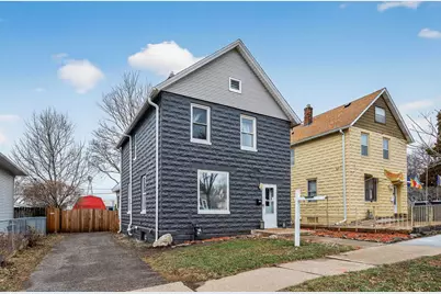 925 Western Avenue N, Saint Paul, MN 55117 - Photo 2