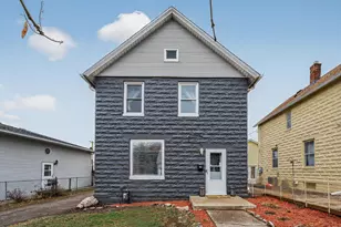 925 Western Ave N, Saint Paul, MN 55117 - Photo 1