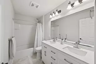 8599 Oakview Way N, Maple Grove, MN 55369 - Photo 28