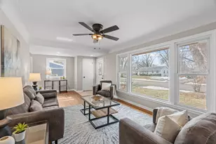 8317 15th Ave S, Bloomington, MN 55425 - Photo 2