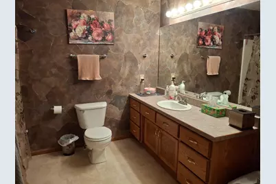 2723 Wheatland Drive S, Fargo,  58103 - Photo 10