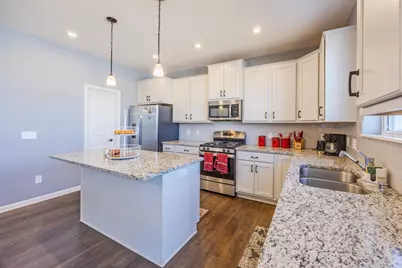 11129 Polk Street NE, Blaine, MN 55434 - Photo 12