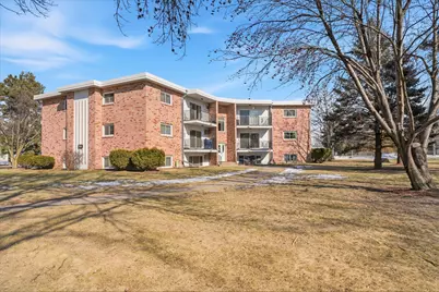 1150 Dellwood Street S #103, Cambridge, MN 55008 - Photo 2