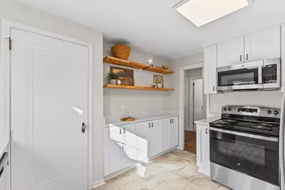 2639 Logan Avenue N, Minneapolis, MN 55411 - Photo 8