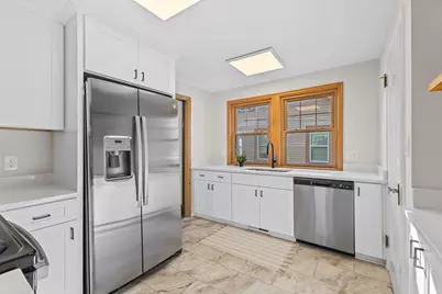 2639 Logan Avenue N, Minneapolis, MN 55411 - Photo 10