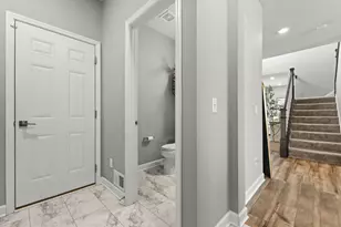 20355 Gateway Dr, Lakeville, MN 55044 - Photo 16