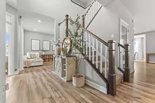 20355 Gateway Dr, Lakeville, MN 55044 - Photo 4