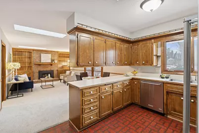 2034 Pleasant View Drive, New Brighton, MN 55112 - Photo 8