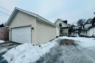 1149 5th St E, Saint Paul, MN 55106 - Photo 16