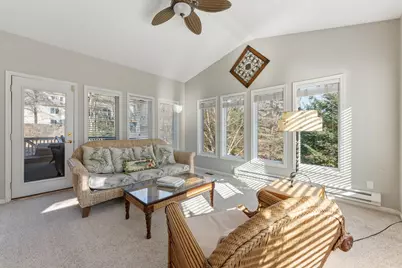 10299 Bucks Way, Eden Prairie, MN 55347 - Photo 16