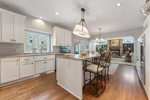 10299 Bucks Way, Eden Prairie, MN 55347 - Photo 14