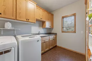 10299 Bucks Way, Eden Prairie, MN 55347 - Photo 20