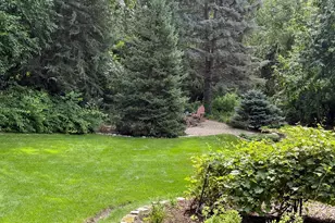 10299 Bucks Way, Eden Prairie, MN 55347 - Photo 48