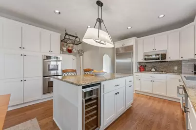 10299 Bucks Way, Eden Prairie, MN 55347 - Photo 12