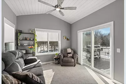 9758 Jordan Court NE, Hanover, MN 55341 - Photo 4