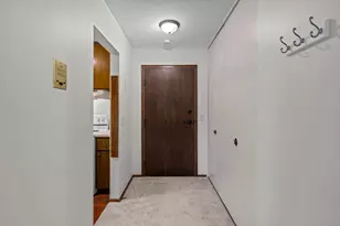 4380 Brookside Ct, Edina, MN 55436 - Photo 14