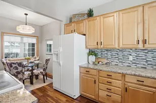 1971 Andrew Ct, Chanhassen, MN 55317 - Photo 16