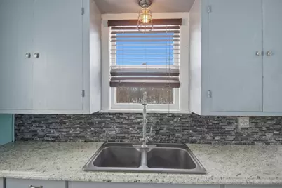 134 W University Street, Owatonna, MN 55060 - Photo 8