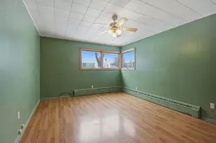 134 W University St, Owatonna, MN 55060 - Photo 10