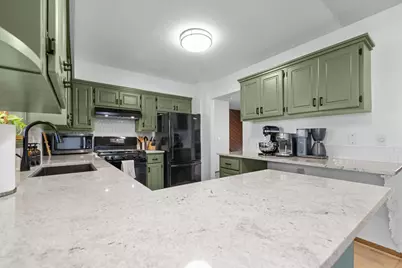 8401 50th Avenue N, New Hope, MN 55428 - Photo 10